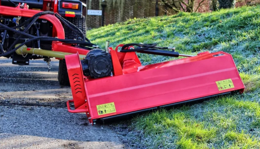 Tractor 3 Point Hitch PTO Driven Flail Mower Working Principle